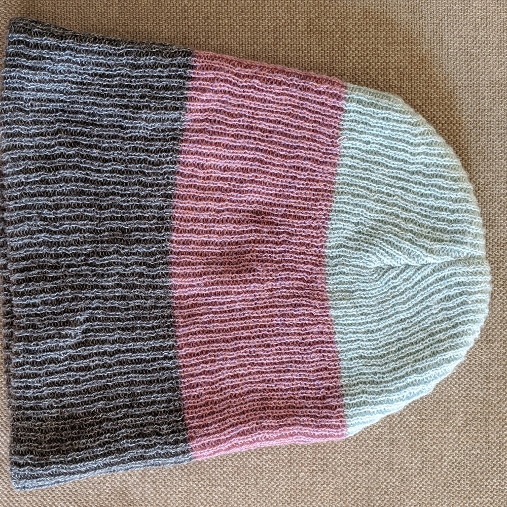Neff beanie - Picture 3 of 3
